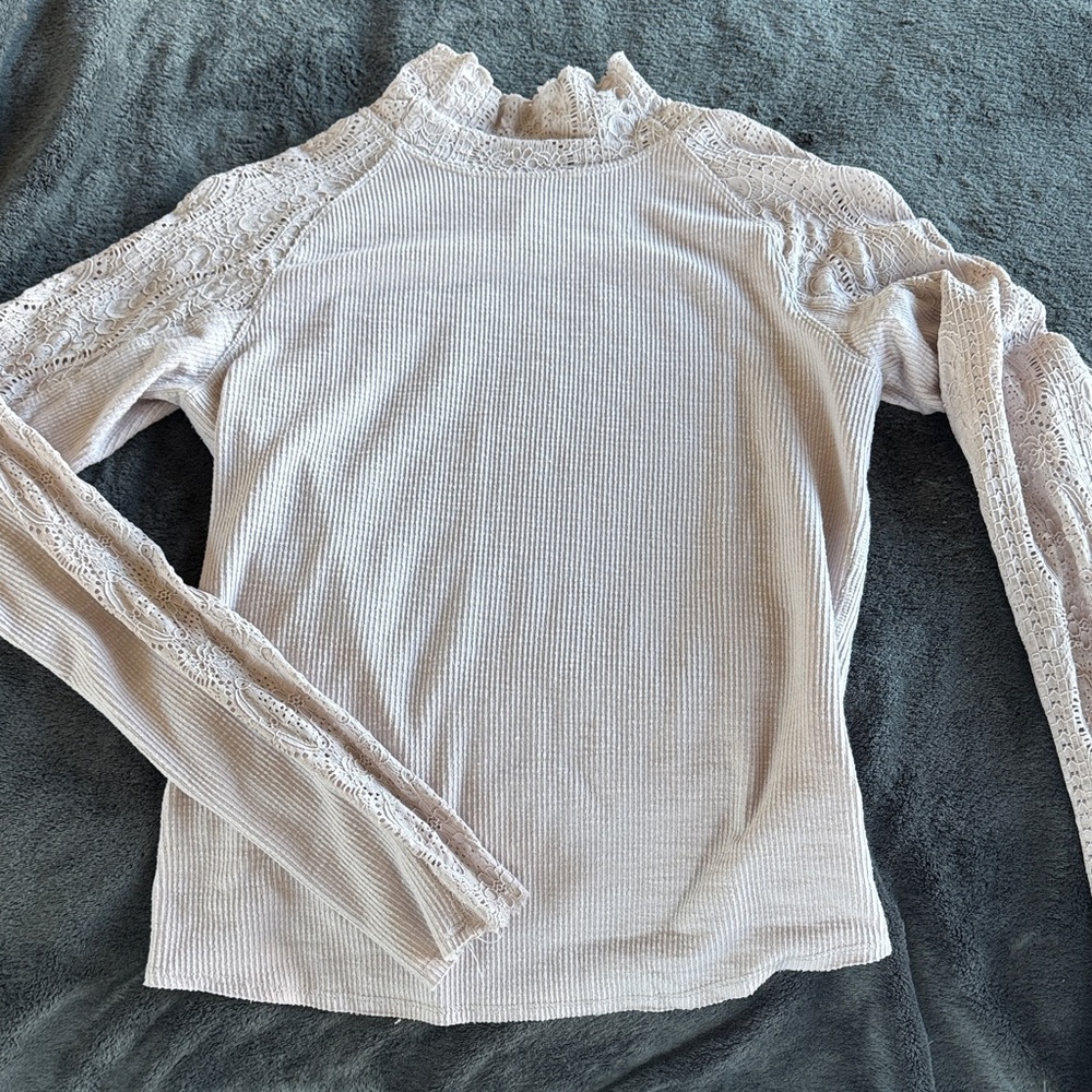 Elegant Lace Sleeve Women's Top - light mauve